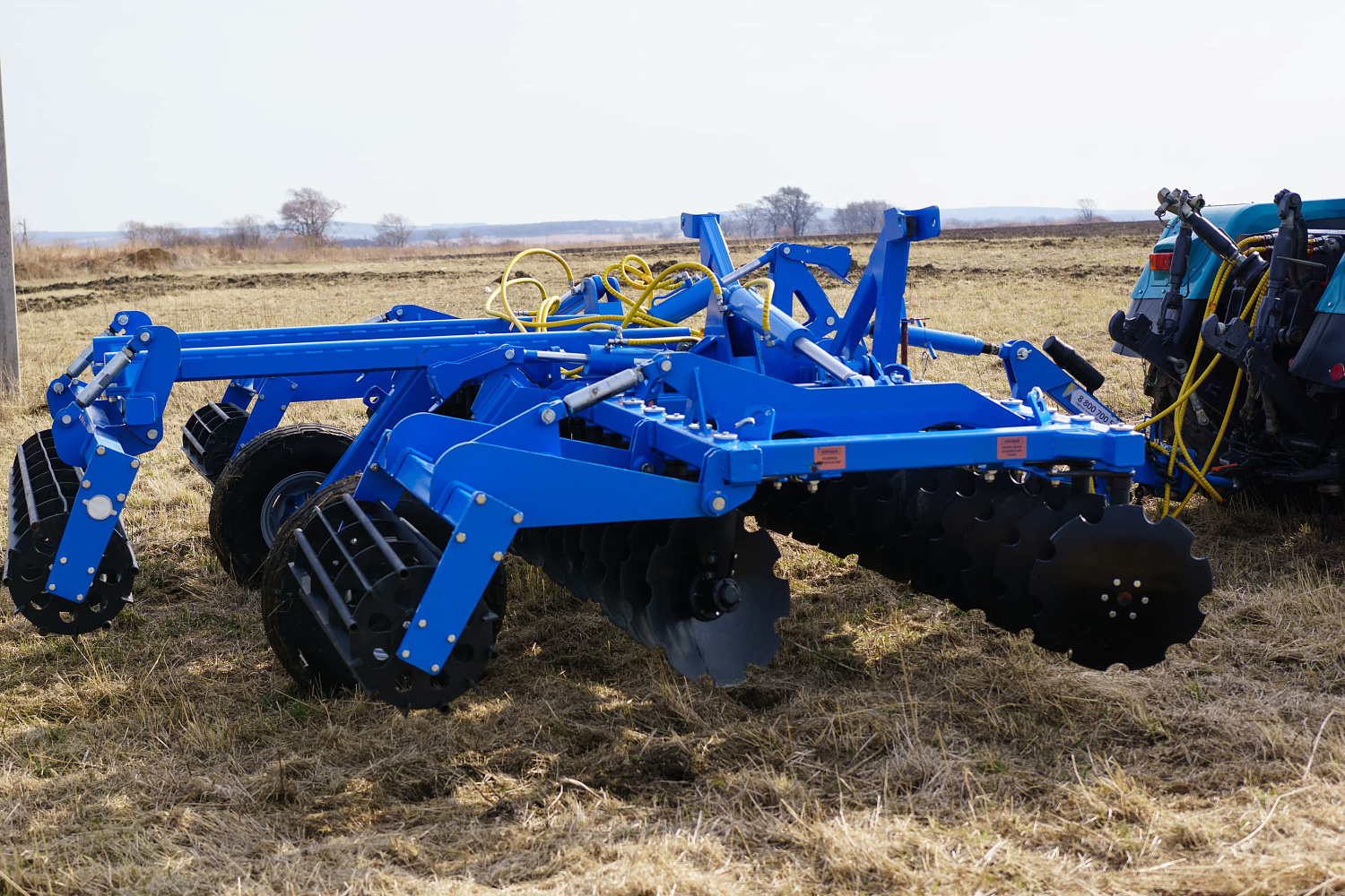 Борона дисковая полуприцепная двухрядная DANA БДП-6×2У («Алмаз»)